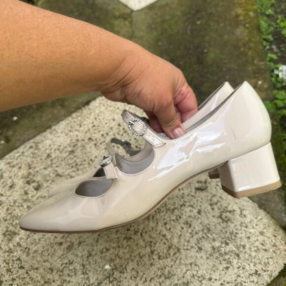 Stuart Weitzman Women's Cream Double Mary Jane Patent Leather Shoes Size 8.5 - Picture 12 of 14